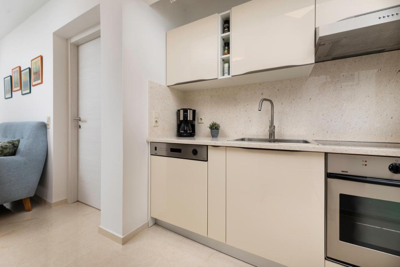 Apartman "Ela" Нивице Экстерьер фото